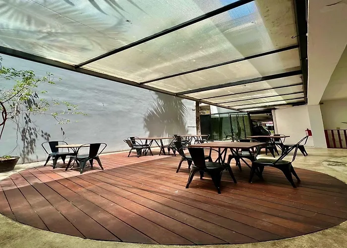 Aruma Hotel 4*